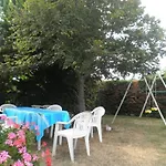 Holiday home Au Bourg Mezos