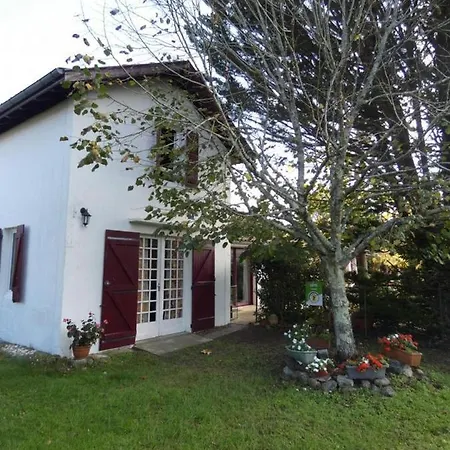 Holiday home Au Bourg Mezos