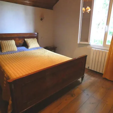 Holiday home Au Bourg Mezos