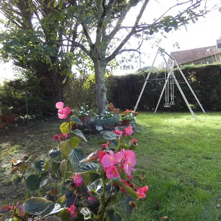 Au Bourg Holiday home Mezos